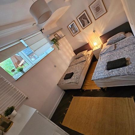 Chelosiowy Apartament Targi Kielce Jaworznia 外观 照片