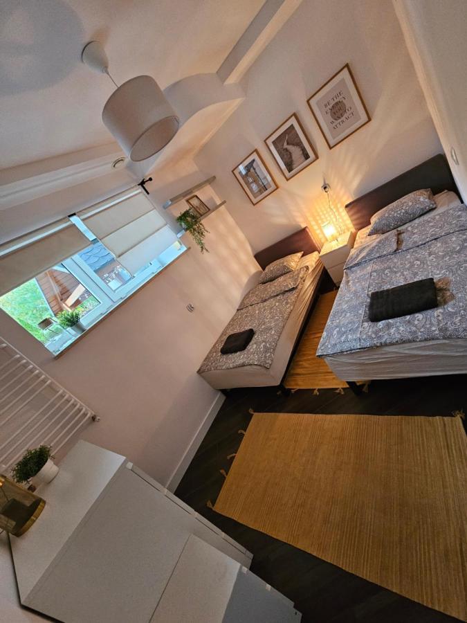 Chelosiowy Apartament Targi Kielce Jaworznia 外观 照片